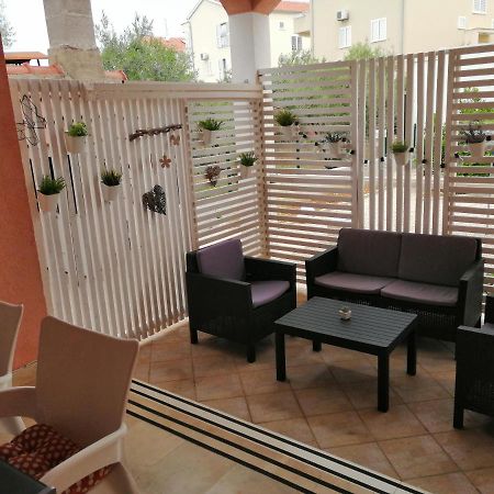 Apartman Mira Zaboric Buitenkant foto