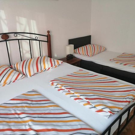 Apartman Mira Zaboric Buitenkant foto