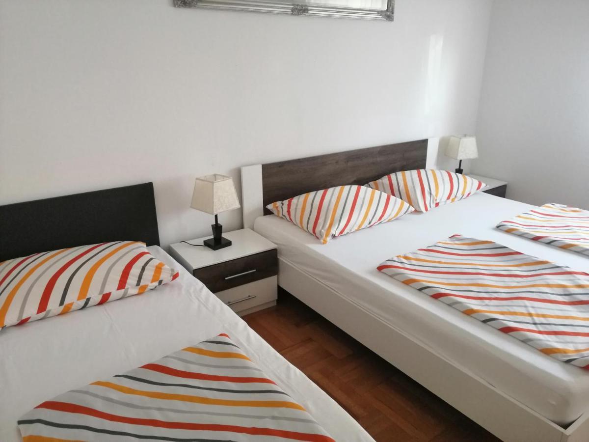Apartman Mira Zaboric Buitenkant foto