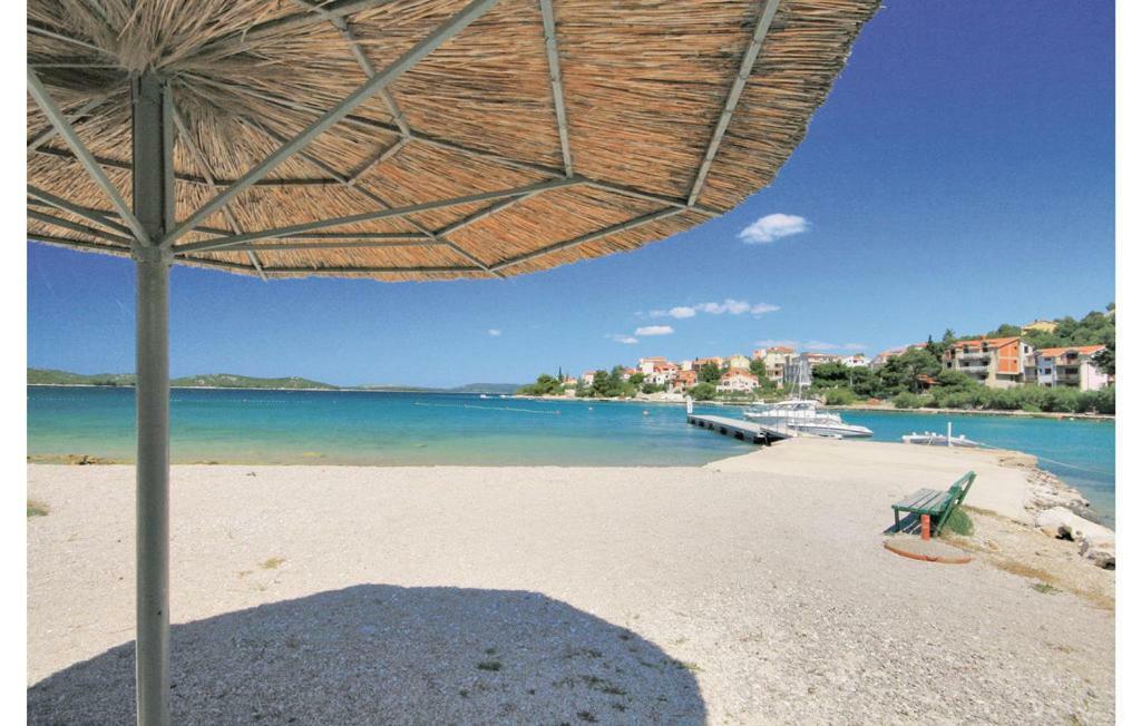 Apartman Mira Zaboric Buitenkant foto